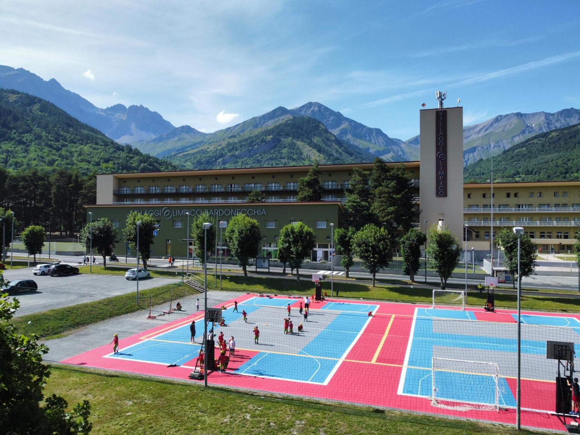Villaggio Olimpico Бардонеккія Екстер'єр фото